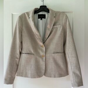 Banana Republic Women’s size 0 lined poly/rayon tailored 2 button front jacket